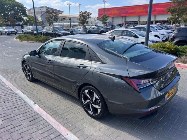 יונדאי אלנטרה