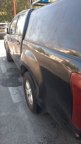 איסוזו די-מקס