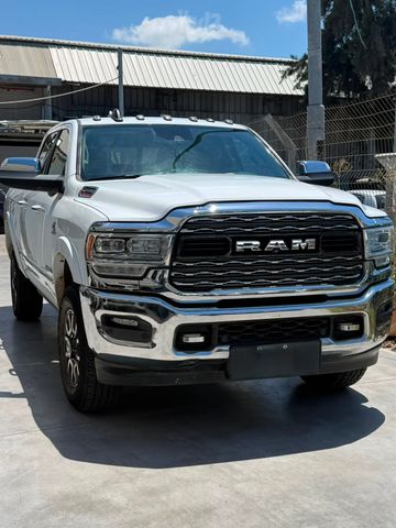 2500 LIMITED אוט׳ 6.7 (370 כ״ס)