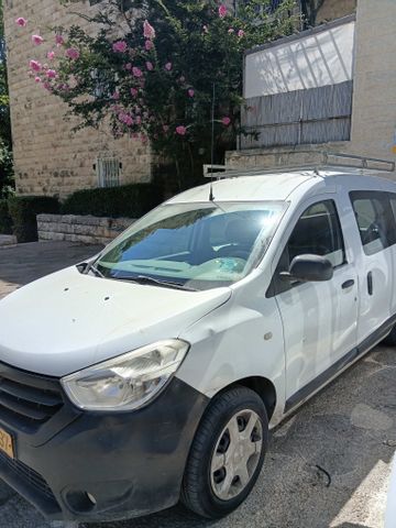 דוקר Ambiance ידני דיזל קומבי 1.5 (90 כ״ס) [2015-2017]