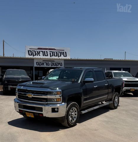 שברולט סילברדו