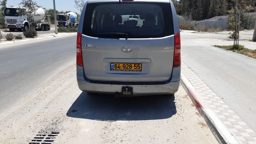 יונדאי H-1 / i800