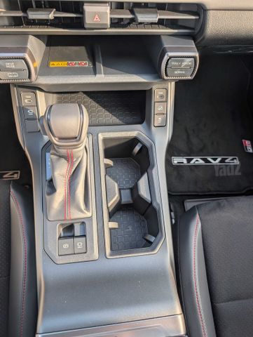טויוטה RAV4