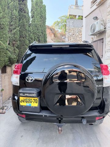 טויוטה לנד קרוזר