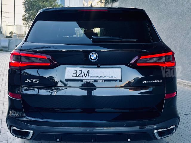 ב מ וו X5