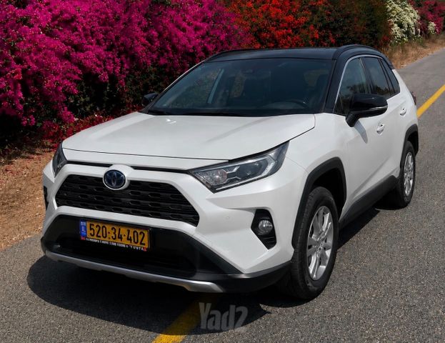 מודעת רכב טויוטה RAV4
