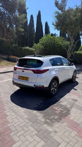 קיה ספורטז'