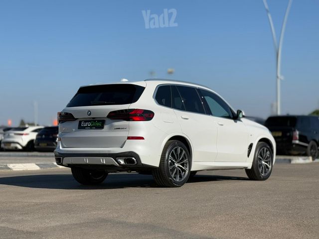 ב מ וו X5