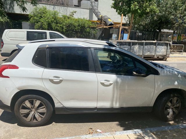 מודעת רכב פיג'ו 2008