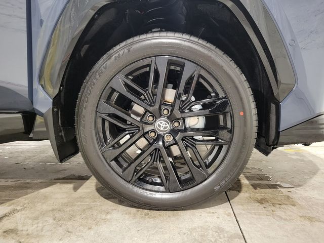 טויוטה RAV4