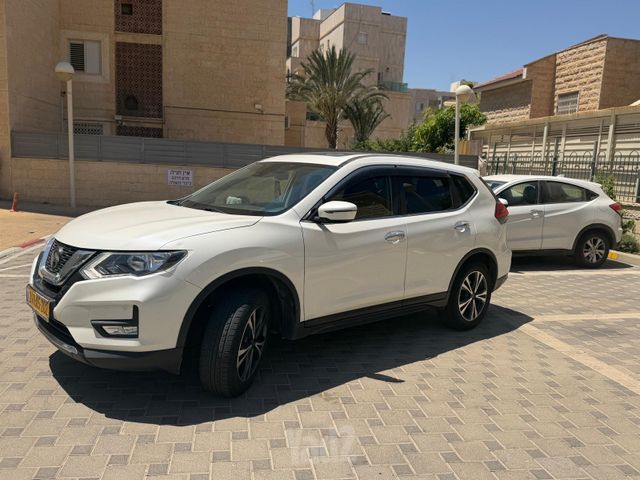 מודעת רכב ניסאן אקס טרייל