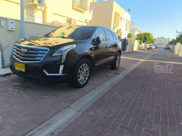 מודעת רכב קאדילק XT5
