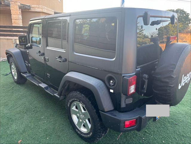 רנגלר Sport אוט׳ פנאי-שטח 5 מק 5 דל 3.6 (280 כ״ס)