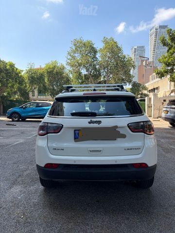 קומפאס 4X4 Limited אוט׳ בנזין 1.4 (170 כ״ס)