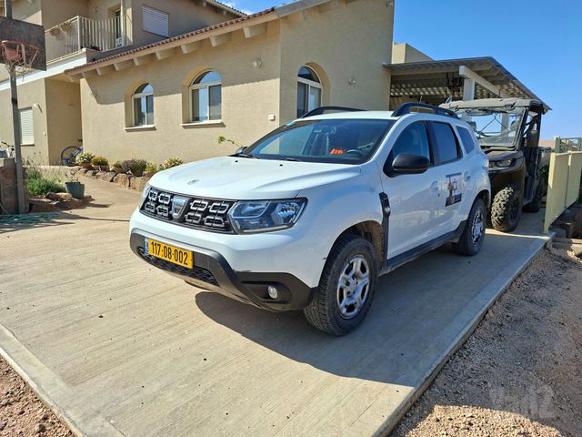 דאסטר 4X4 Laureate ידני בנזין 1.3 (131 כ״ס)