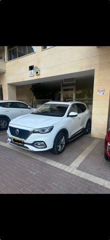 מודעת רכב אם ג'י EHS PHEV