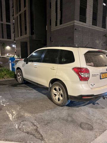 סובארו פורסטר