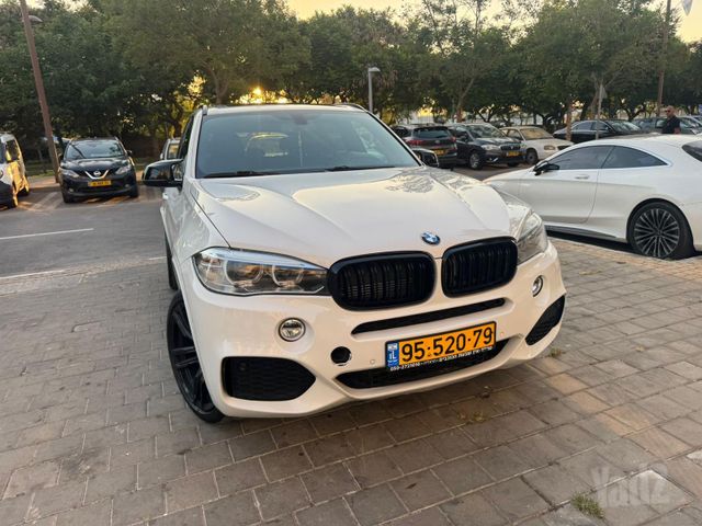 ב מ וו X5