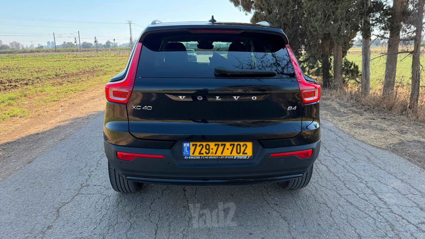 וולוו XC40