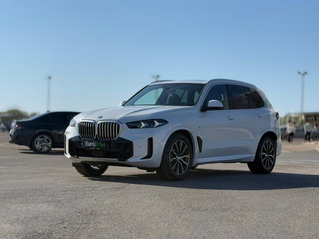 X5 Executive-M 30d היברידי אוט׳ 3.0 (286 כ״ס)