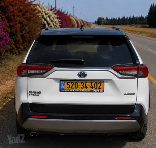 טויוטה RAV4