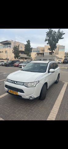 מודעת רכב מיצובישי אאוטלנדר