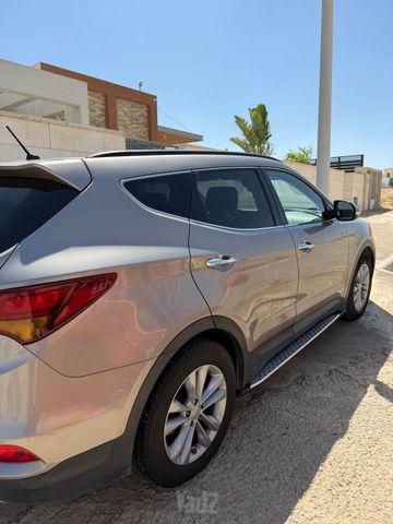 מודעת רכב יונדאי סנטה פה