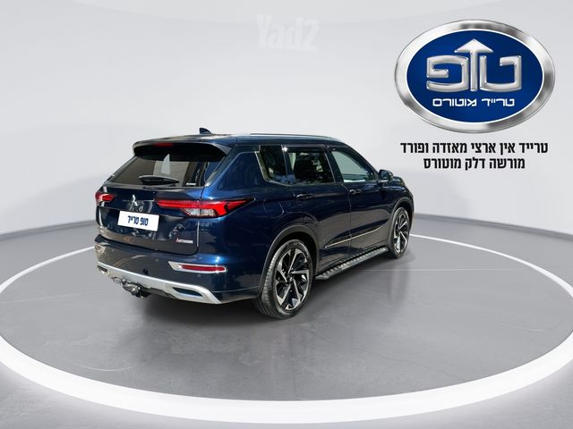 מיצובישי אאוטלנדר