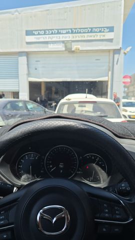 CX-5 4X2 Executive אוט׳ 4 דל 2.0 (165 כ״ס)
