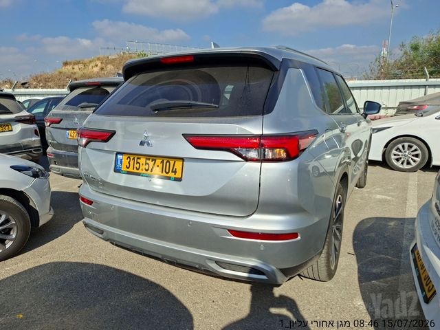 מודעת רכב מיצובישי אאוטלנדר 1
