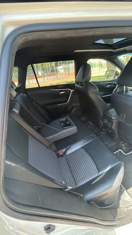 טויוטה RAV4