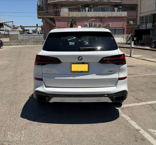 ב מ וו X5