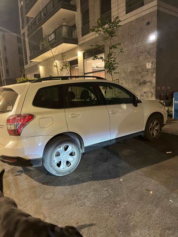 סובארו פורסטר