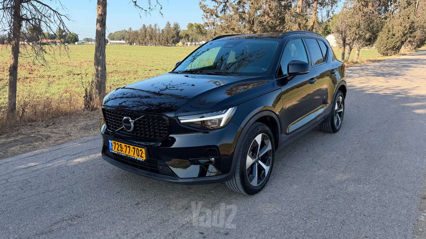 וולוו XC40