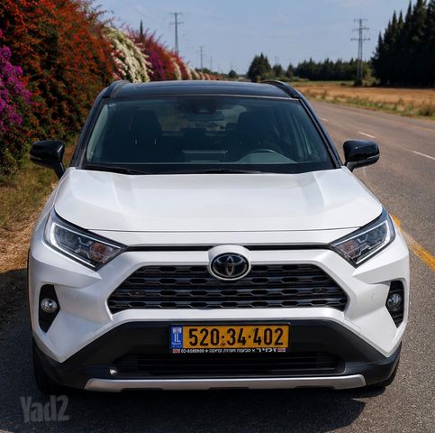 טויוטה RAV4