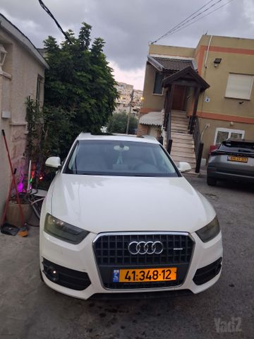 אאודי Q3