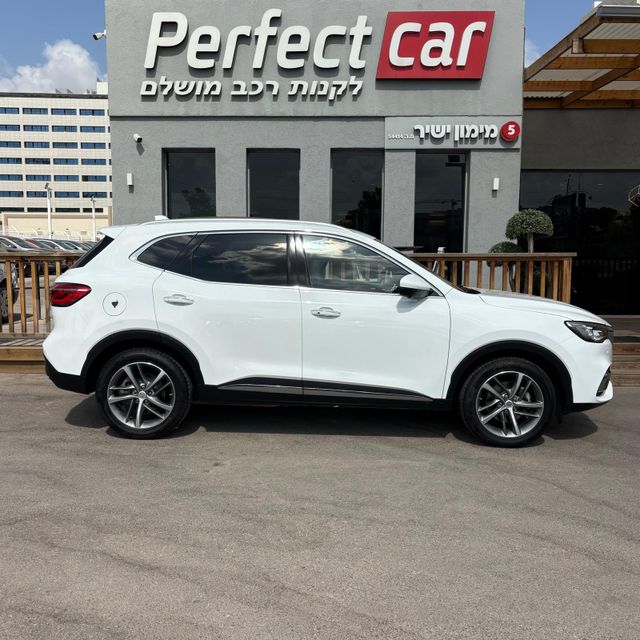 אם ג'י EHS PHEV