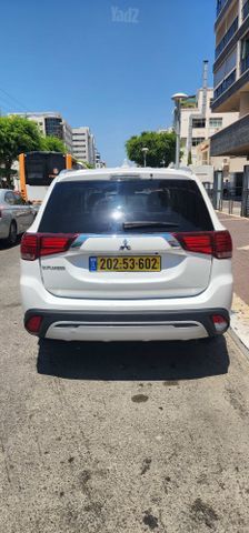 מודעת רכב מיצובישי אאוטלנדר
