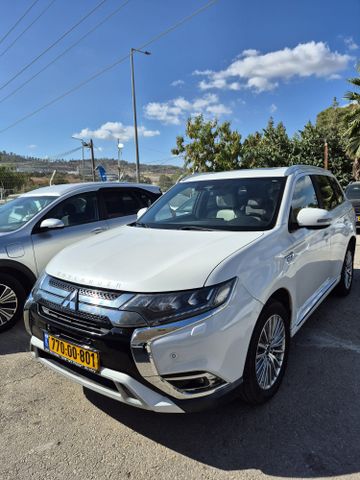 מודעת רכב מיצובישי אאוטלנדר