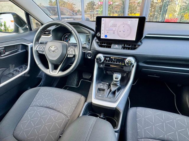 טויוטה RAV4