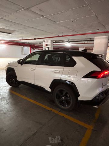 טויוטה RAV4