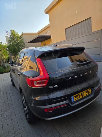 וולוו XC40