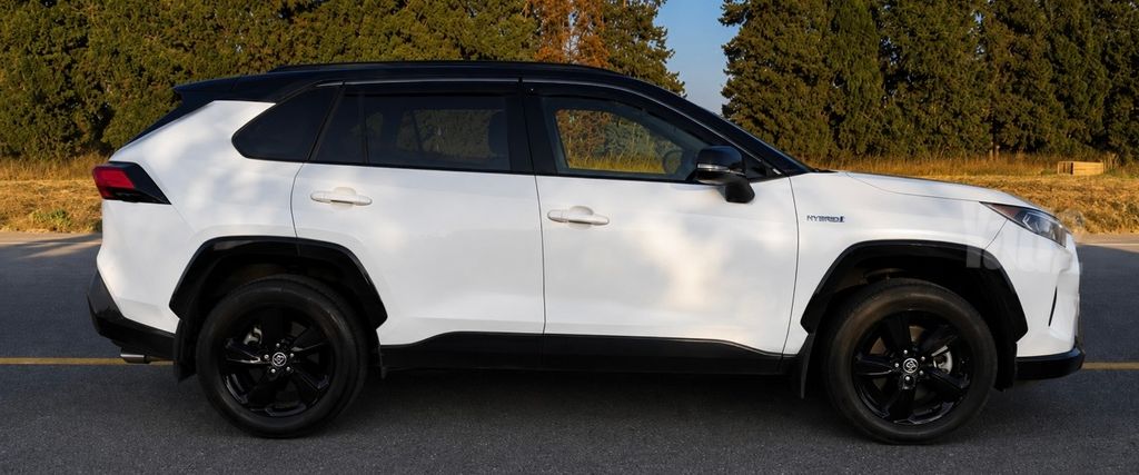 טויוטה RAV4