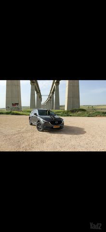 מודעת רכב מאזדה CX-5