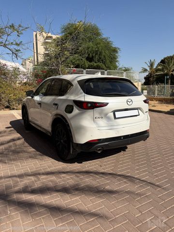 מודעת רכב מאזדה CX-5
