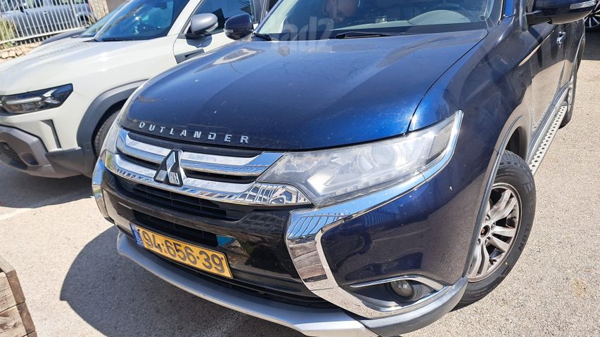 מיצובישי אאוטלנדר