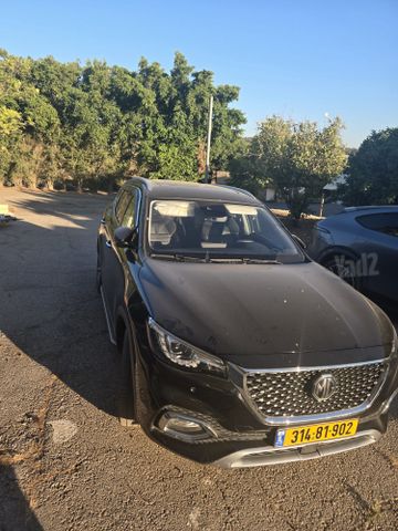 אם ג'י EHS PHEV