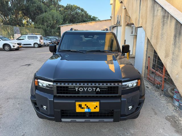 מודעת רכב טויוטה לנד קרוזר