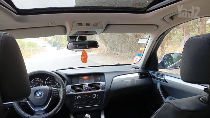 ב מ וו X3