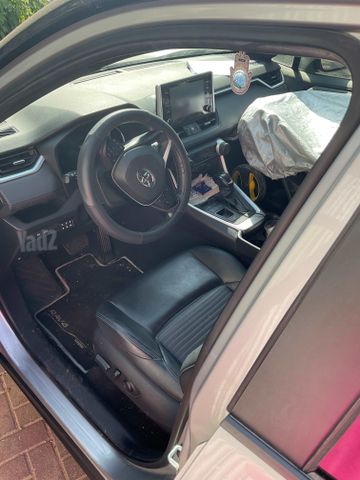 טויוטה RAV4